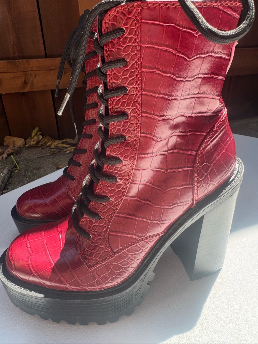 GUESS Women's Kaniela High Heel Platform Merlot Red Croco
Lace Up Booties 5.5
